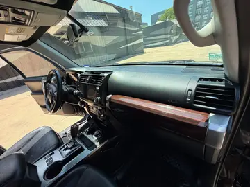 Vehicle image 51