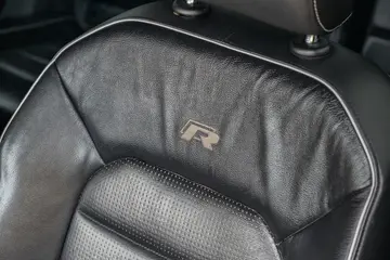 Vehicle image 51