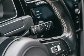 Vehicle image 71