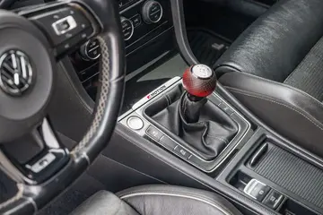 Vehicle image 83