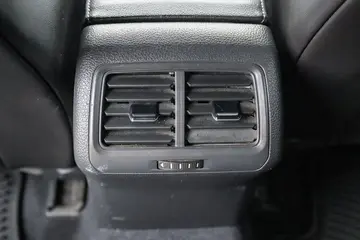 Vehicle image 90