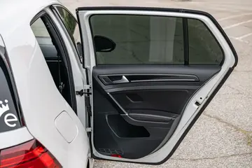 Vehicle image 110