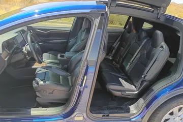 Vehicle image 33