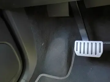Vehicle image 52