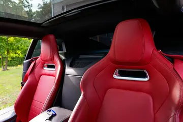Vehicle image 39