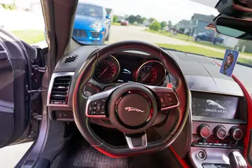Vehicle image 51