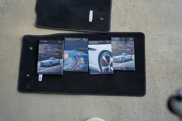 Vehicle image 104