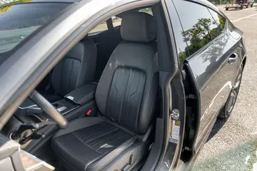 Vehicle image 47