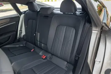 Vehicle image 48