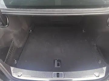 Vehicle image 47