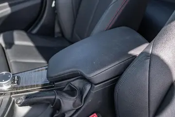 Vehicle image 48