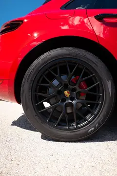 Vehicle image 100