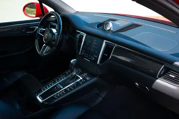 Vehicle image 157