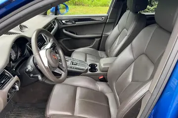 Vehicle image 42