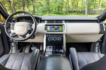 Vehicle image 30