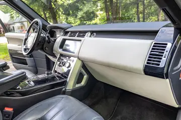 Vehicle image 45