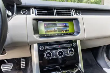 Vehicle image 47