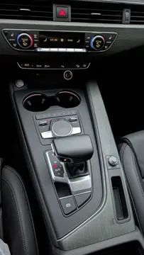 Vehicle image 51