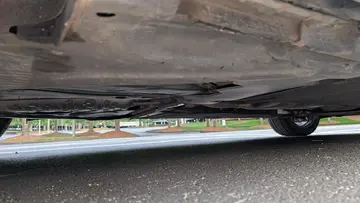 Vehicle image 100