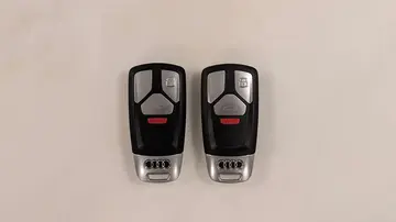 Vehicle image 102
