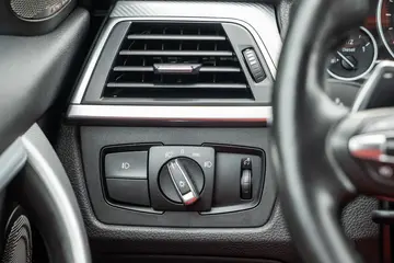 Vehicle image 72