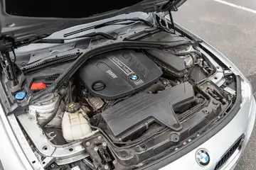 Vehicle image 116