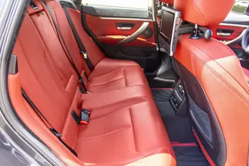 Vehicle image 51