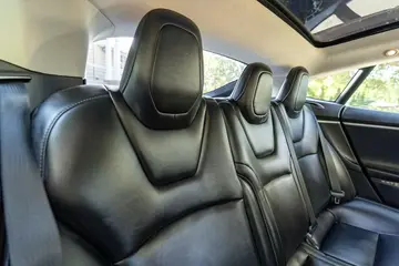 Vehicle image 92
