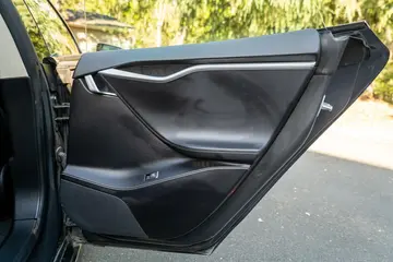 Vehicle image 125