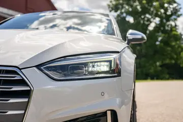 Vehicle image 39