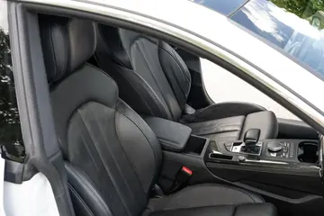 Vehicle image 48
