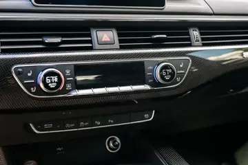 Vehicle image 70