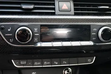 Vehicle image 72