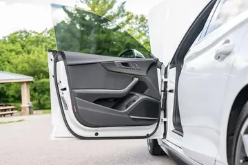 Vehicle image 100