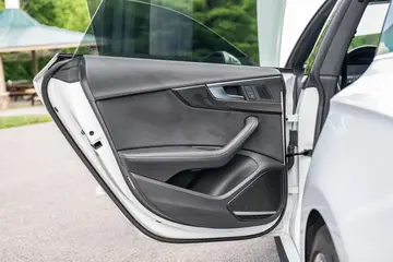 Vehicle image 103