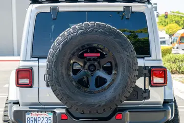 Vehicle image 31