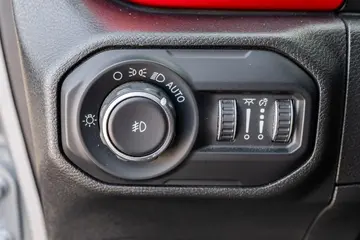 Vehicle image 90