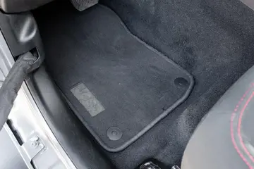 Vehicle image 105
