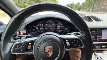 Vehicle image 60