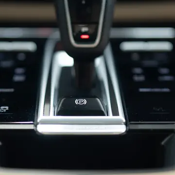 Vehicle image 71