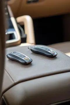 Vehicle image 114