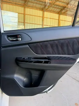 Vehicle image 48