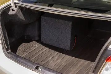 Vehicle image 51