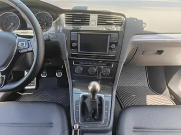 Vehicle image 72