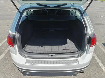 Vehicle image 97