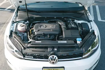 Vehicle image 101