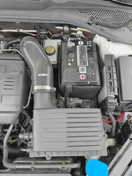 Vehicle image 102