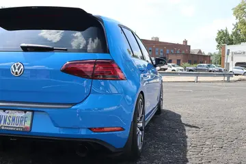 Vehicle image 38