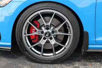 Vehicle image 48