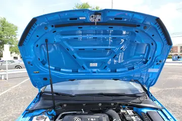 Vehicle image 102